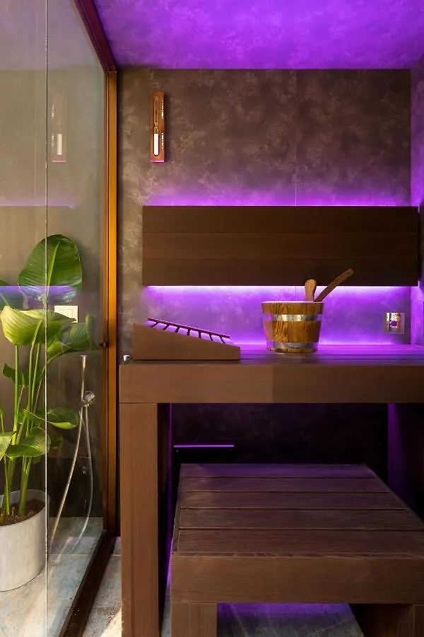 F1Rst Suite Apartment & Spa Florence