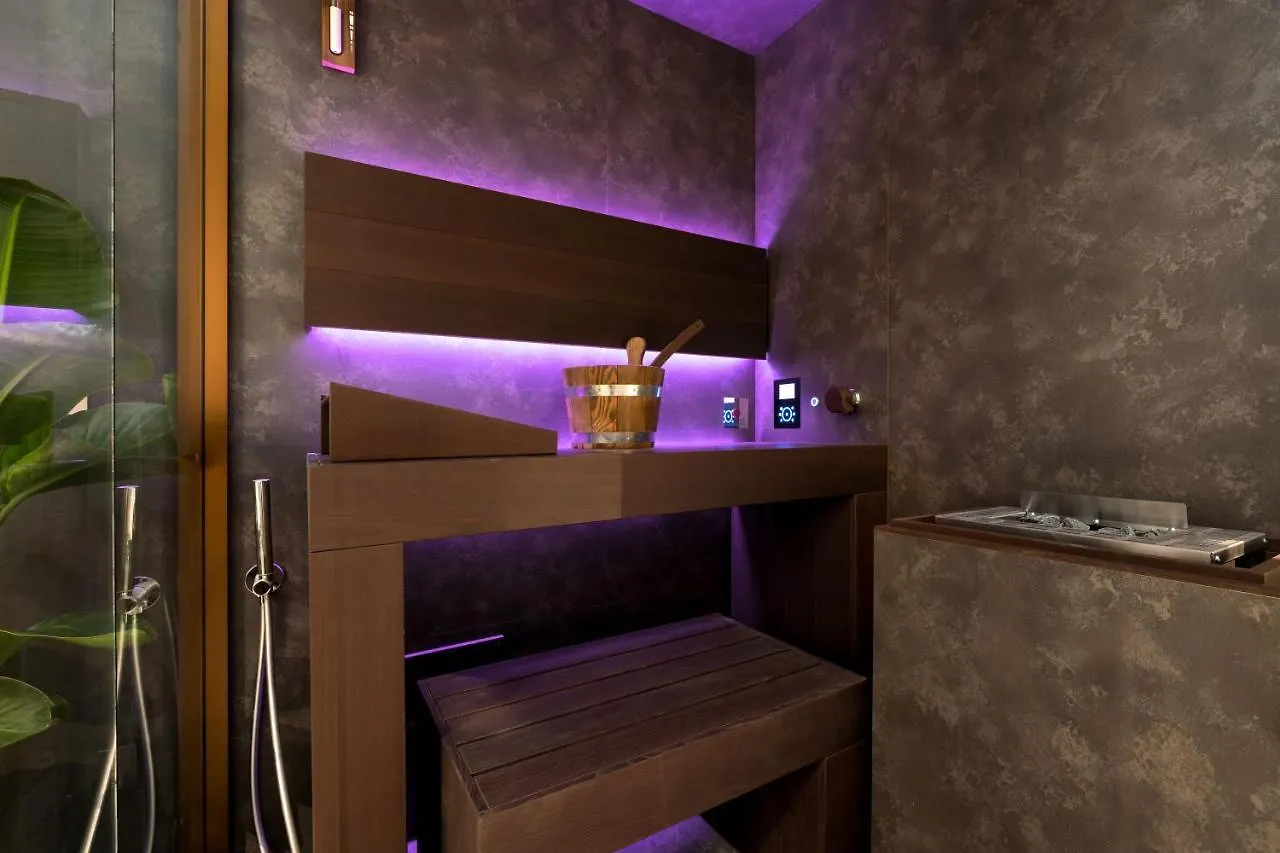 F1Rst Suite Apartment & Spa Florence